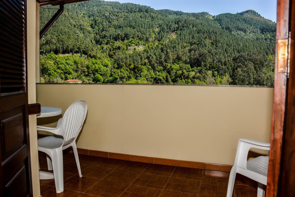 Quarto Superior com 2 Camas de Solteiro